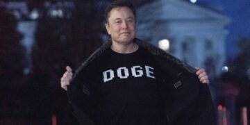 Маск рассказал о планах сократить расходы правительства