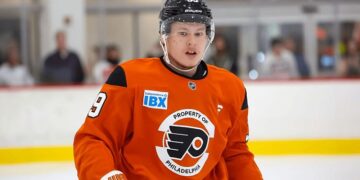 Мичков принёс победу «Филадельфии» в игре против лидера Запада НХЛ