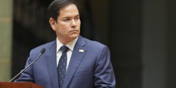 Рубио проинформировал Лаврова об операции США против хуситов