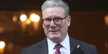 Стармер обсудил с Трампом встречу «коалиции желающих» по Украине