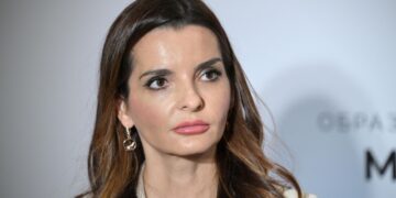 Сторонники Гуцул продолжают пикетировать суд в Кишиневе