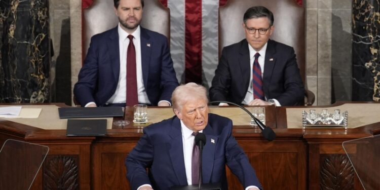 Трамп заявил, что Гренландия будет американской