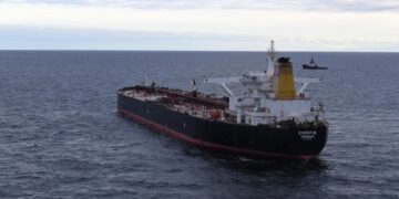 В Германии конфисковали танкер Eventin