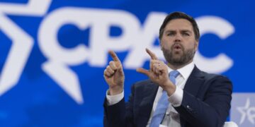 Вэнс назвал участие США в экономике Киева лучшей гарантией безопасности