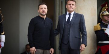 Зеленский договорился с Макроном о новых поставках истребителей Mirage