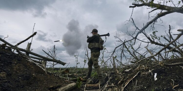 Эксперт назвал положение ВСУ в Красноармейске адским