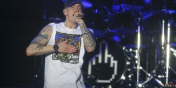Eminem стал дедушкой