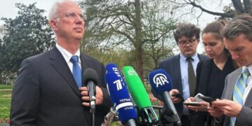 Глава РФПИ сделал заявление о Трампе после переговоров в Вашингтоне