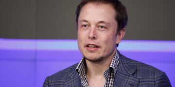 Маск предупредил о возможности «широкомасштабной резни» в Европе