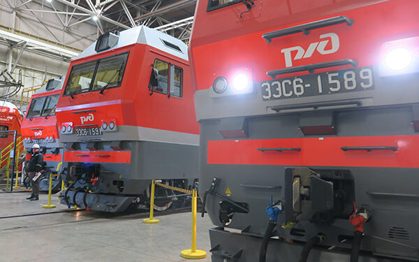 Паслер озвучил сроки выпуска поездов для высокоскоростной магистрали между Москвой и Санкт-Петербургом