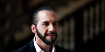 Президент Сальвадора предложил Мадуро обменять заключенных венесуэльцев