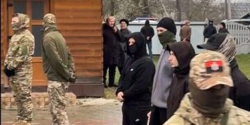 Раскольники начали захват храма канонической УПЦ на западе Украины