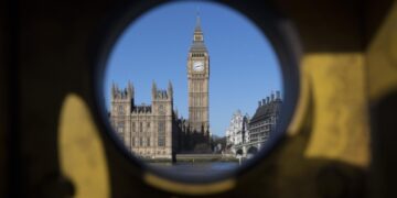 Sky News: главы МИД Германии и Франции отложили поездку в Лондон