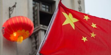 СМИ: китайская береговая охрана высадилась на спорном рифе у Филиппин