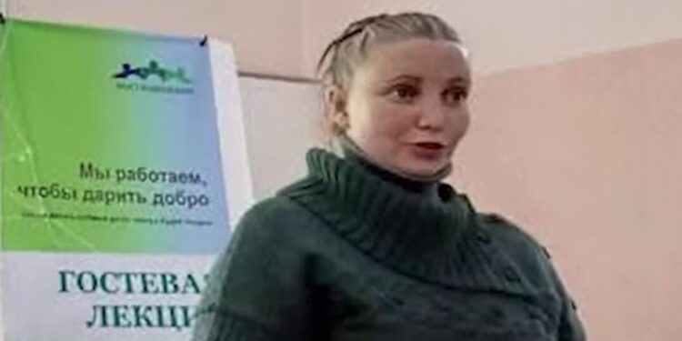 Сотрудницу Русского дома в Киргизии отпустили под домашний арест