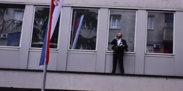 В Белграде студенты прекратили блокаду здания Радио и телевидения