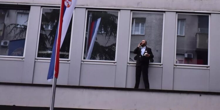 В Белграде студенты прекратили блокаду здания Радио и телевидения