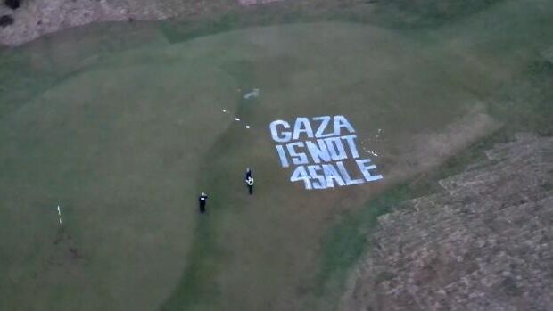 В Британии задержали подозреваемых по делу о порче поля для гольфа Трампа