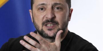 В Госдуме назвали идею Зеленского о продлении перемирия уловкой