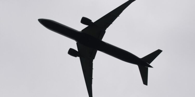 В Китае запретили авиакомпаниям ввоз самолетов Boeing, сообщил Bloomberg