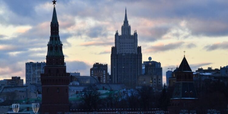 В МИД России назвали пошлины и тарифы традиционным инструментом США