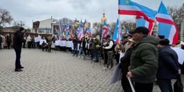 В Молдавии собрали более 60 тысяч подписей в поддержку Гуцул