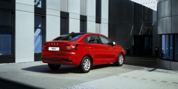 В России начался промышленный выпуск автомобилей Lada Iskra