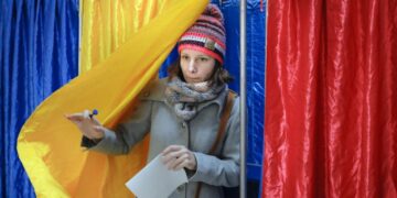 В румынском городе суд приостановил аннулирование выборов президента