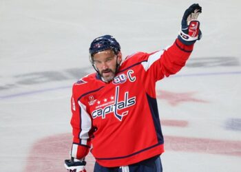 «Великий». Малкин прокомментировал достижение Овечкина