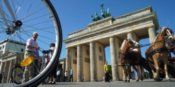 Внук ветерана американской армии оценил решение посла США в Германии