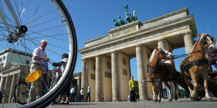 Внук ветерана американской армии оценил решение посла США в Германии