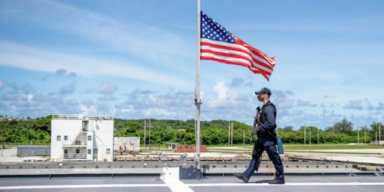 Военные базы США не могут защититься от беспилотников, заявил конгрессмен