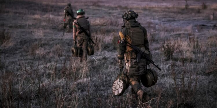 ВСУ бросили тяжелораненых с открытыми переломами, заявил пленный