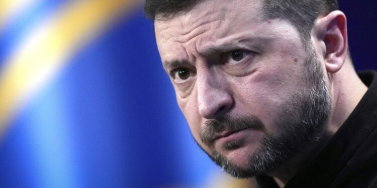 Зеленский обвинил Уиткоффа в распространении «российских нарративов»