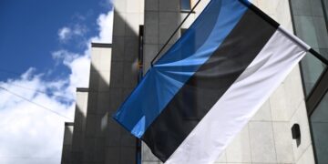 Дерзкого эстонского депутата поставили на место после угроз в адрес России