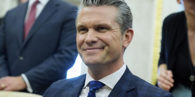 Глава Пентагона посетит Израиль, пишут СМИ