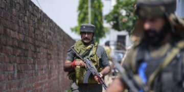 Индия обстреляла площадки подготовки террористов в ответ на атаки Пакистана