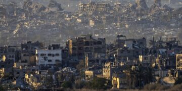 Израиль атаковал более 200 военных объектов в секторе Газа за двое суток