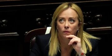 Мелони обсудила с Трампом проведение новых раундов переговоров по Украине