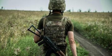 На Украине пытаются привлечь молодежь в ВСУ, сравнивая службу с Minecraft