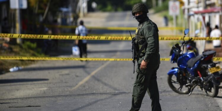 СМИ: автобус со студентами попал в ДТП в Колумбии, погибли 11 человек