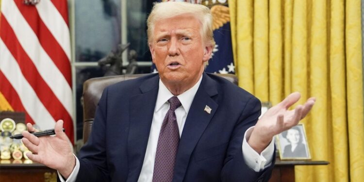 СМИ раскрыли, что сказал Трамп европейским лидерам после беседы с Путиным