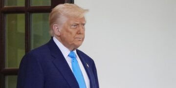 Трамп допустил введение новых санкций против России