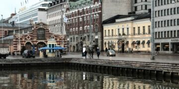 В Финляндии продали русскую крепость Кюменегород за один евро, сообщает Yle