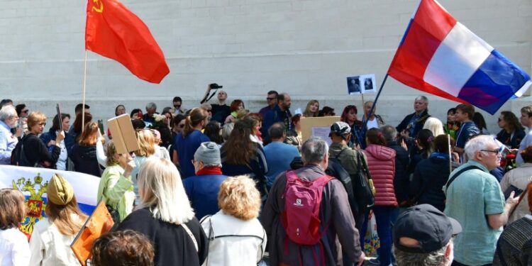 В Париже пройдет шествие «Бессмертного полка»