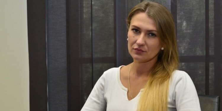 В украинском плену находятся не менее 530 уроженцев ДНР, заявила омбудсмен