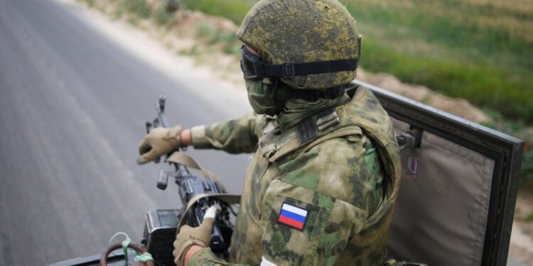 ВС России уничтожили переправу на Купянском направлении, заявил Марочко