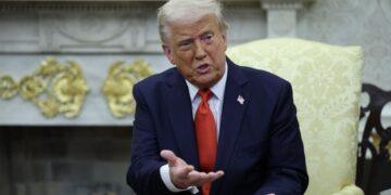 «Вынесут вперед ногами»: в Киеве раскрыли послание Зеленскому от Трампа