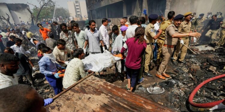 Air India подтвердила гибель 241 человека при крушении самолета