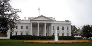 Белый дом призвал Иран принять предложение США по ядерной сделке